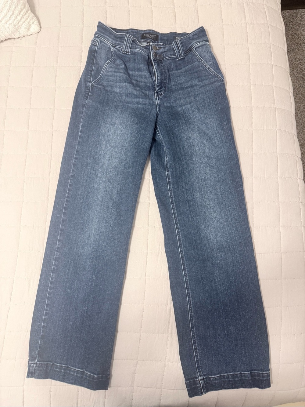 Classic Women’s Jeans - Medium Blue size 9/29